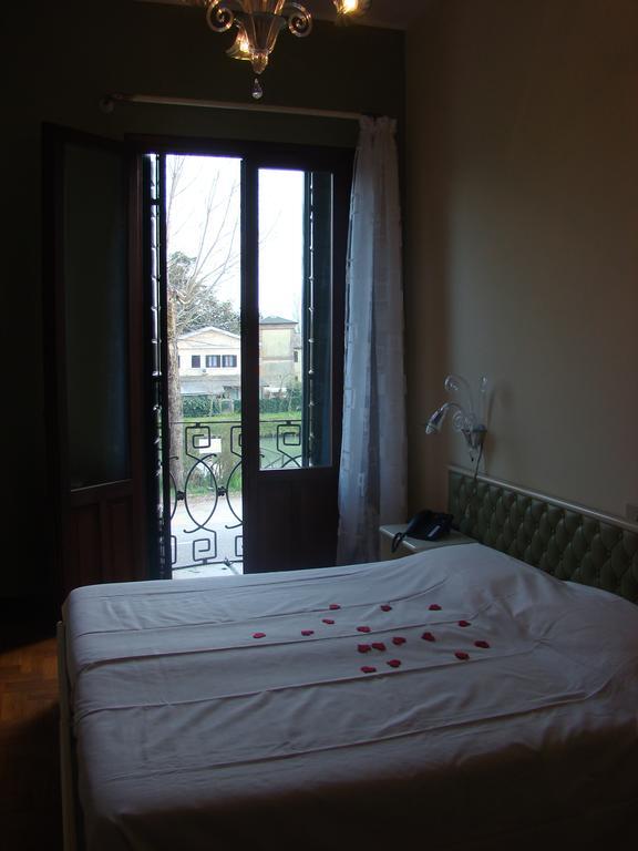 Hotel Alla Villa Fini Dolo Oda fotoğraf